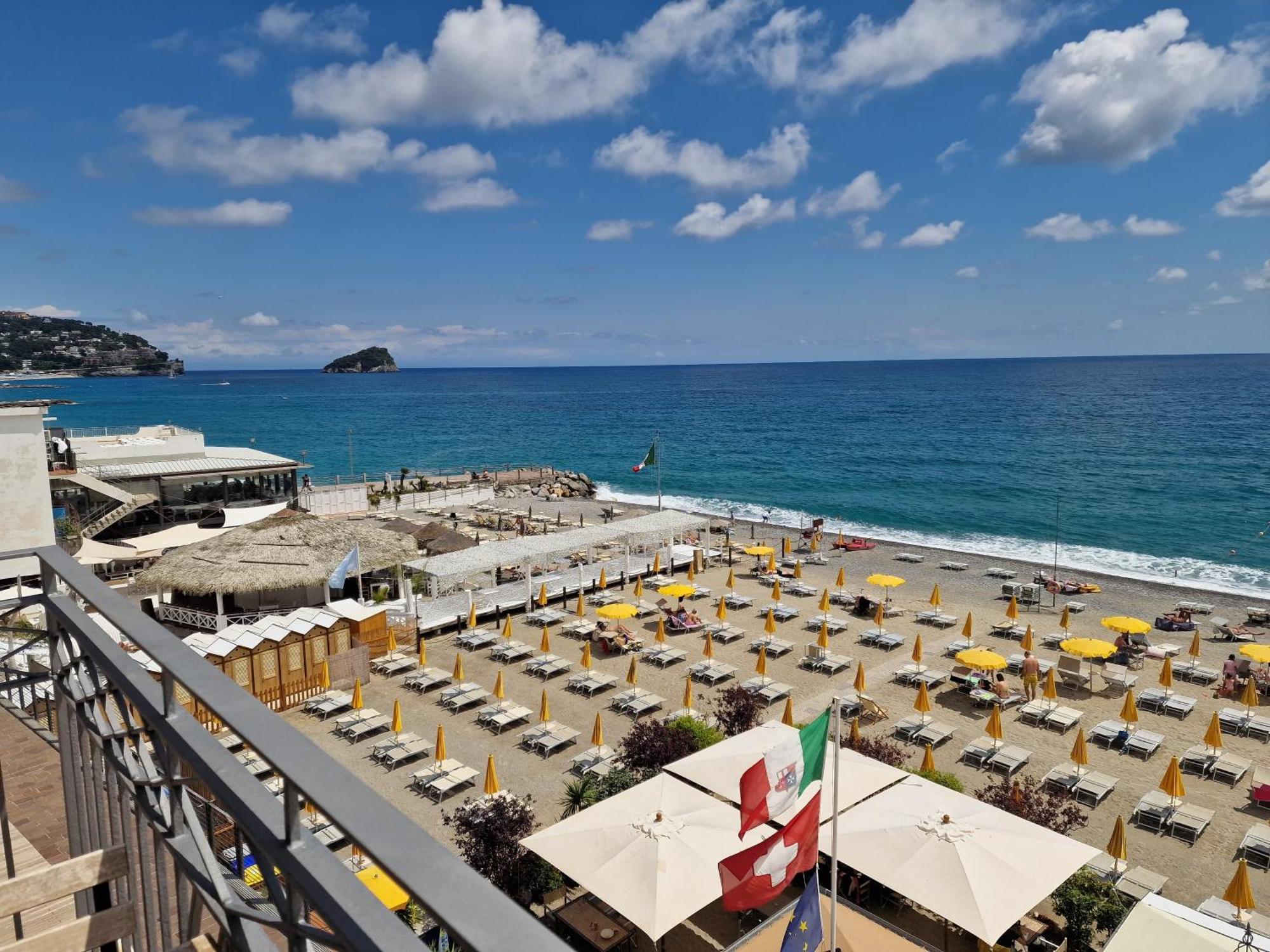 Hotel Miramare 스포토르노 객실 사진